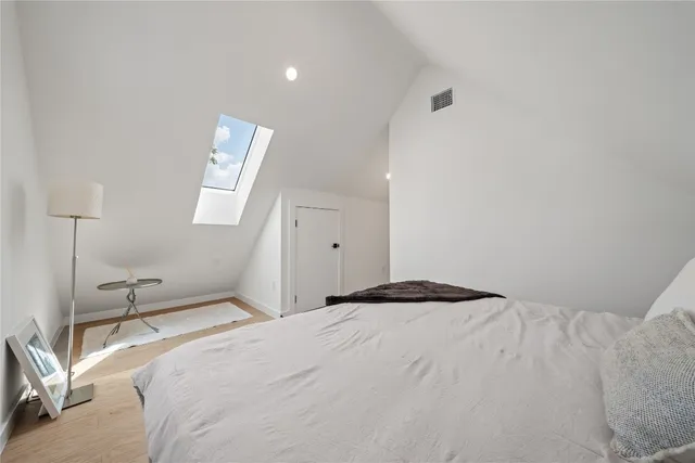 $725,000 | 5701 Tura Lane, Unit 1, Austin, TX 78721