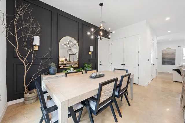 $725,000 | 5701 Tura Lane, Unit 1, Austin, TX 78721