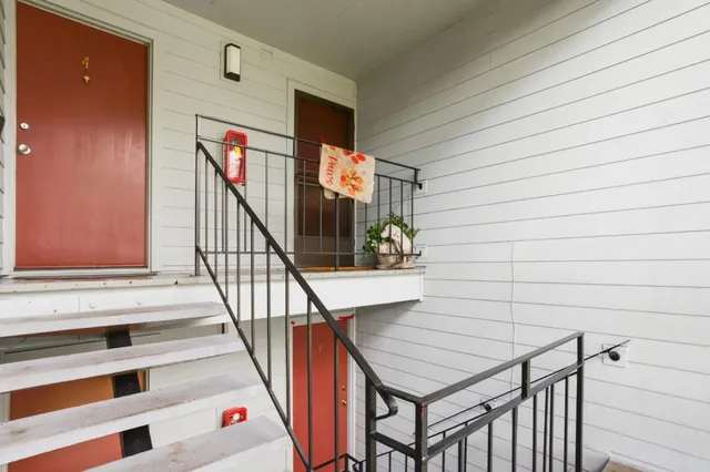 $634,000 | 4117 George Avenue, Unit 4, San Mateo, CA 94403