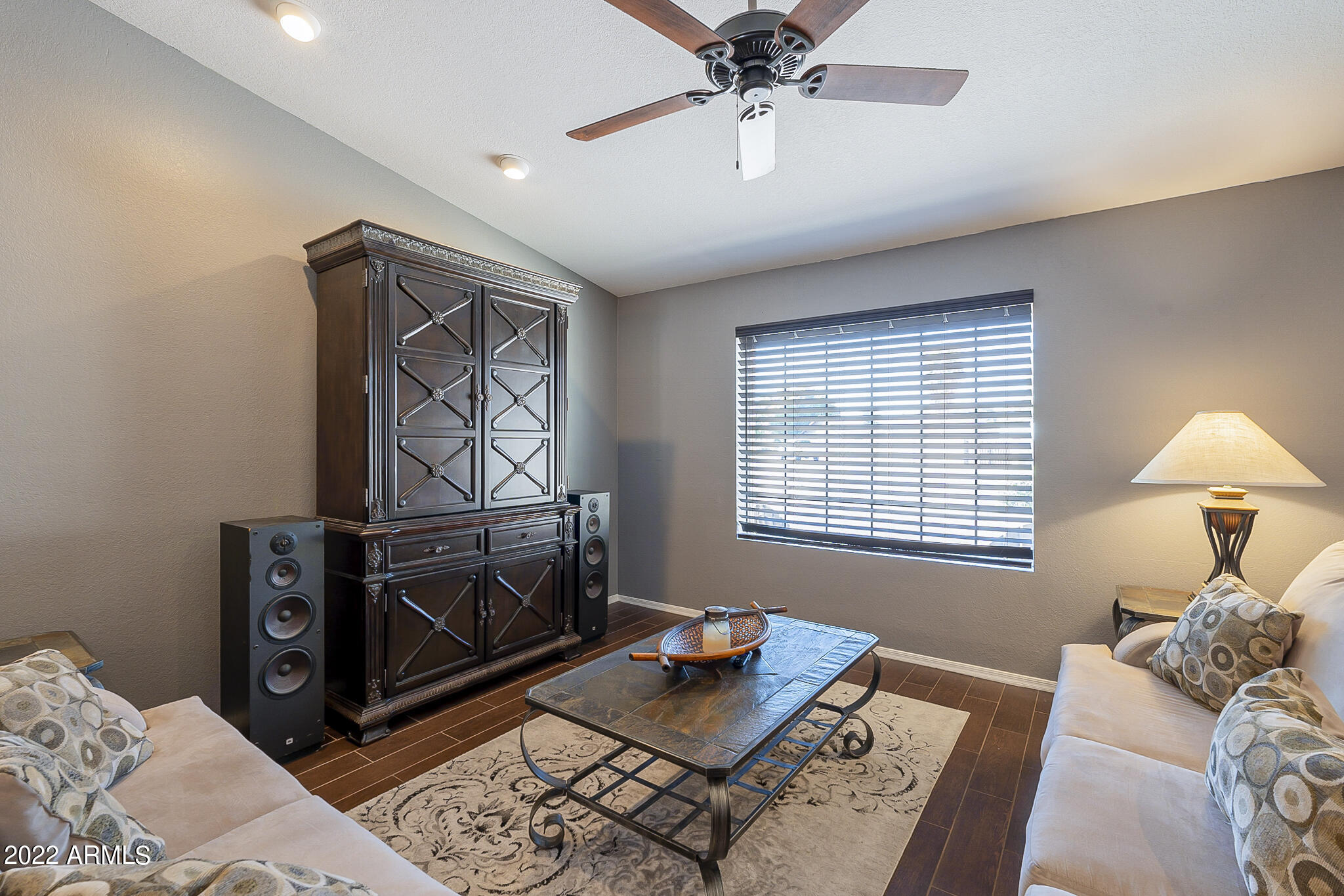 6504 West Phelps Road Glendale, AZ 85306 - Photo 8 of 63 Phelps-8