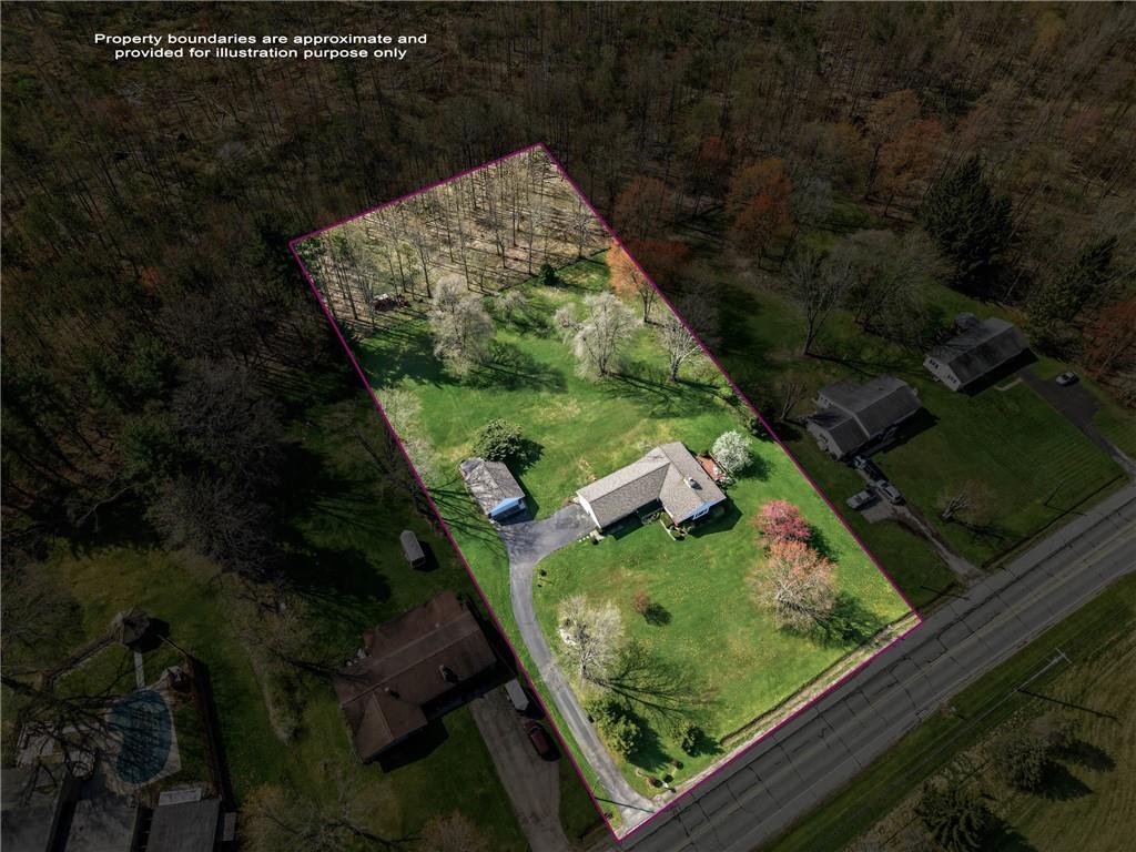 123 Hadley Road Greenville, PA 16125 - Photo 11 of 49 a view of a garden from a balcony