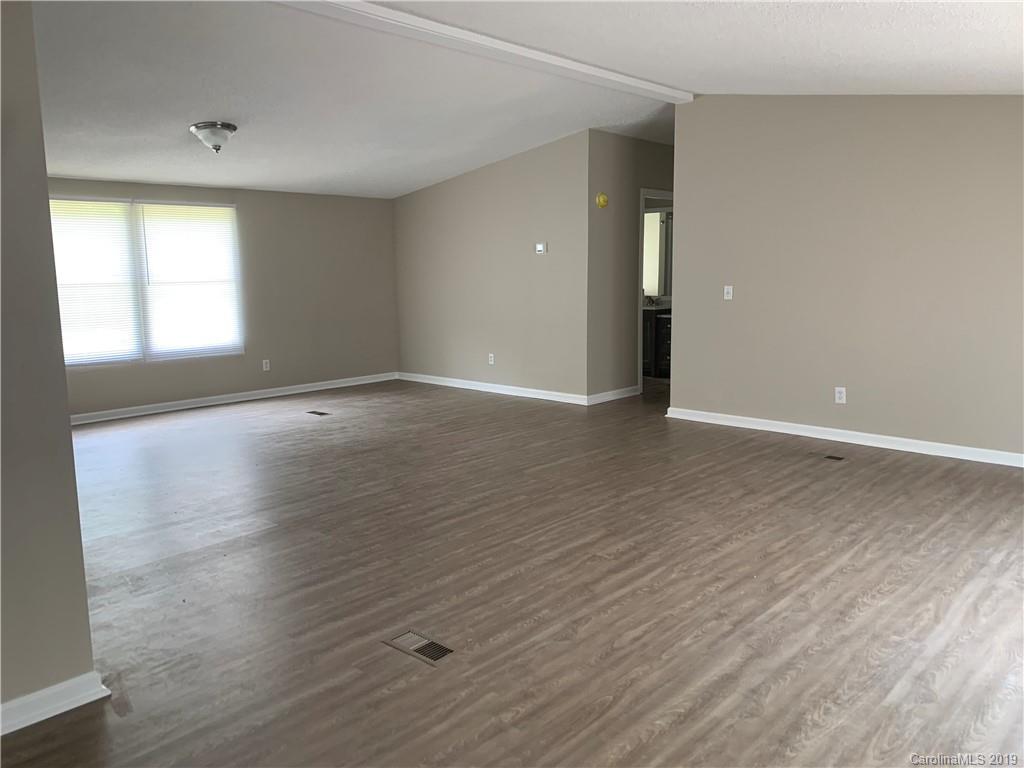 6032 Shirley Road Fort Lawn, SC 29714 - Photo 8 of 24 Gallery Image 8
