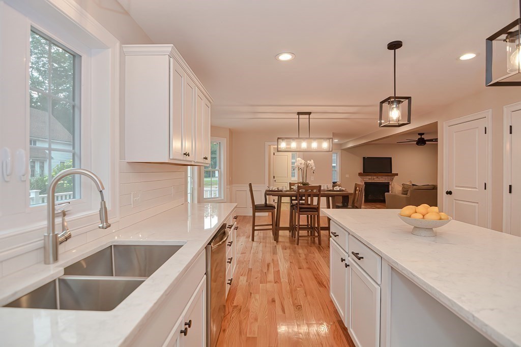11 Old Lane Road Springfield, MA 01129 - Photo 14 of 40