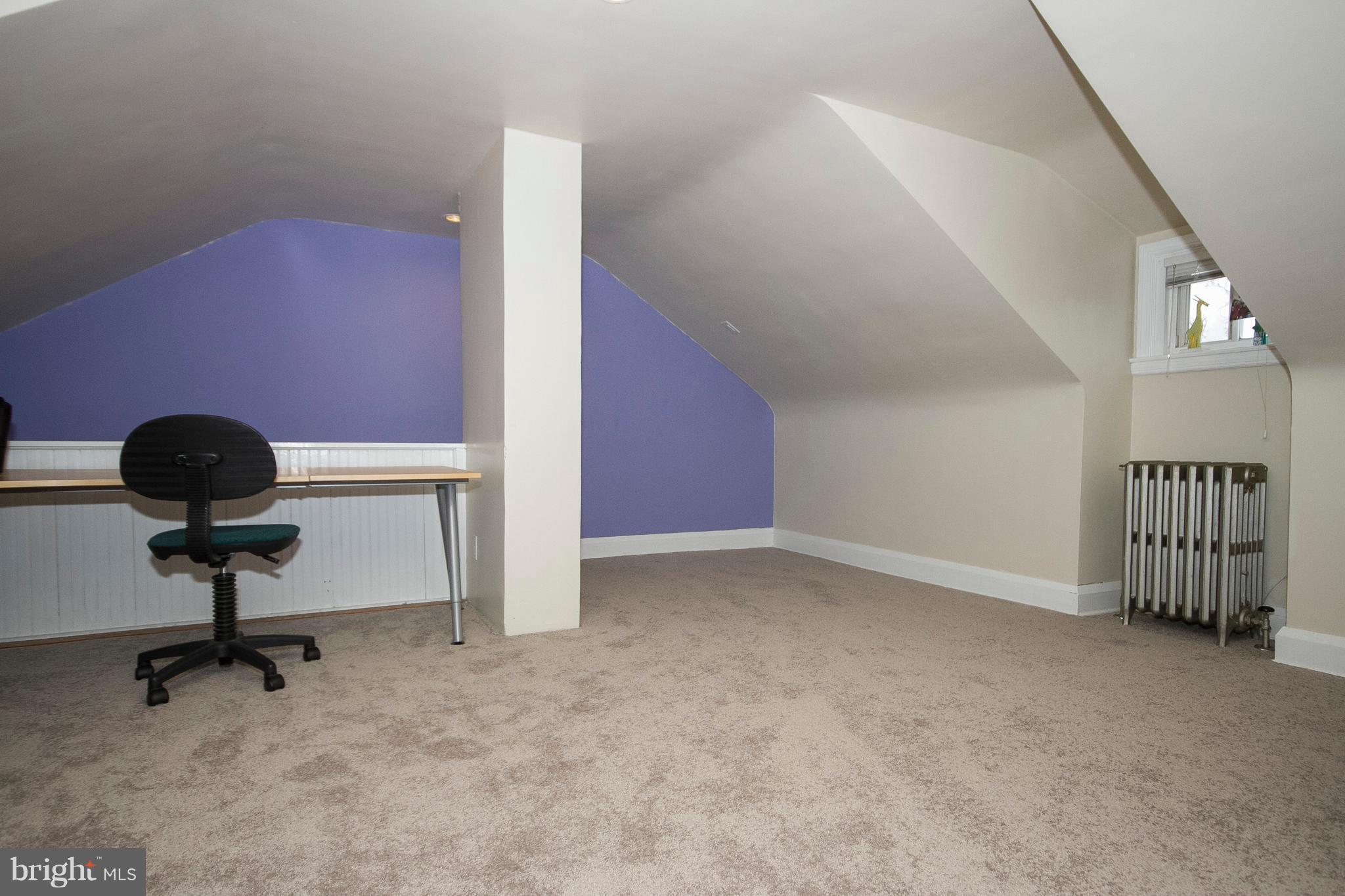 326 Murdock Road Baltimore, MD 21212 - Photo 21 of 29 a view of a workspace
