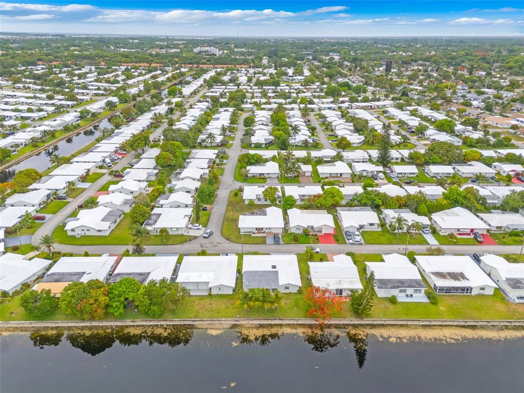 7500 Northwest 66th Terrace Tamarac, FL 33321 - Photo 36 of 43