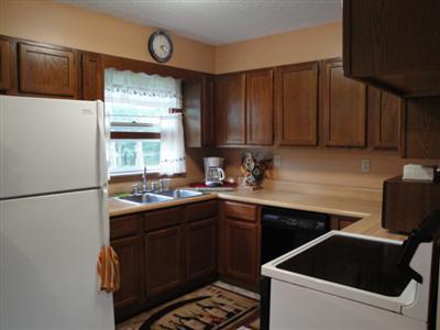2117 South Maple Island Road Muskegon, MI 49442 - Photo 2 of 10 Additional Photo
