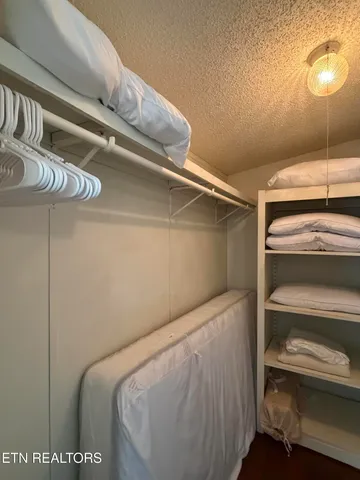 $335,000 | 179 Moonview Drive, La Follette, TN 37766