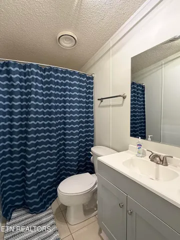 $335,000 | 179 Moonview Drive, La Follette, TN 37766