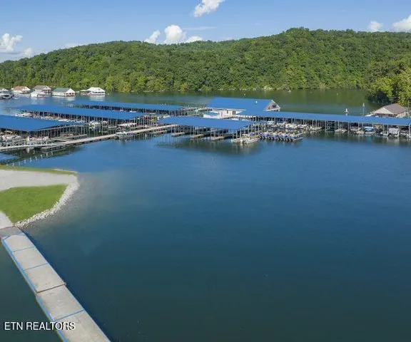 $335,000 | 179 Moonview Drive, La Follette, TN 37766