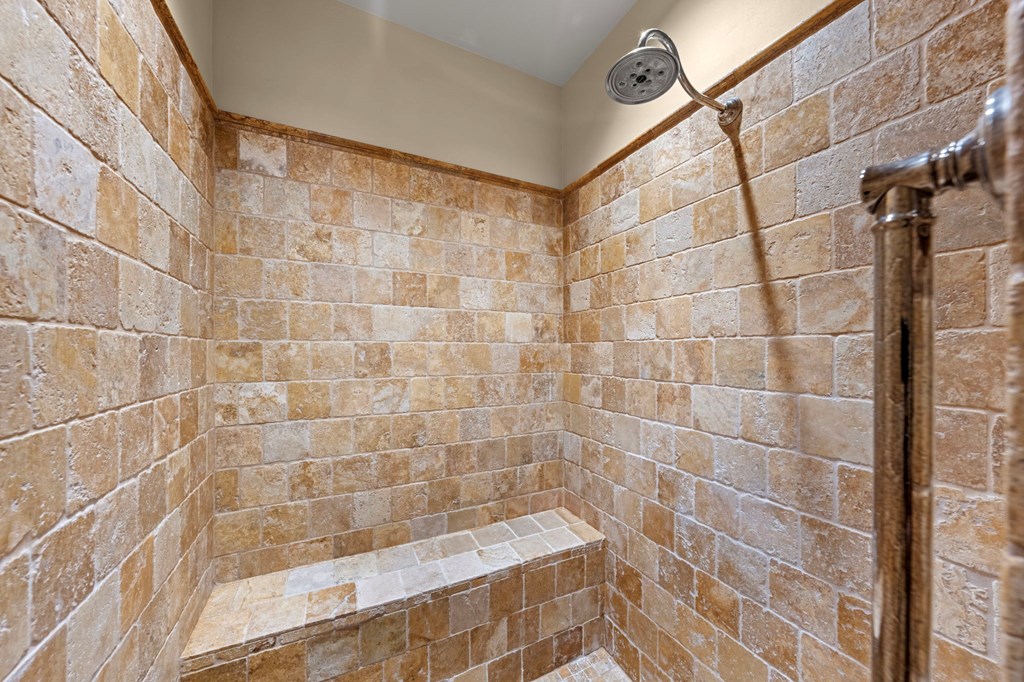 250 Hidden Hills Ranch Road East Kerrville, TX 78028 - Photo 29 of 107