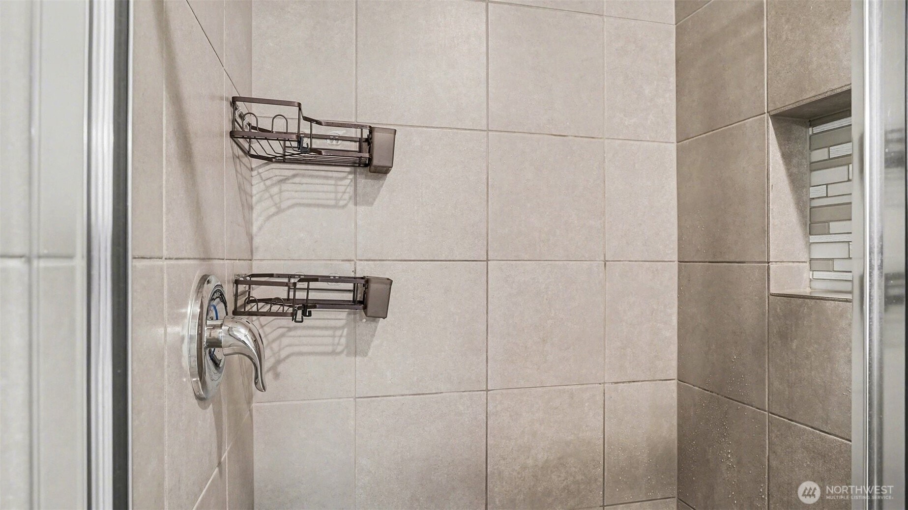 1621 Seattle Hill Road, Unit HH2 Bothell, WA 98012 - Photo 16 of 35