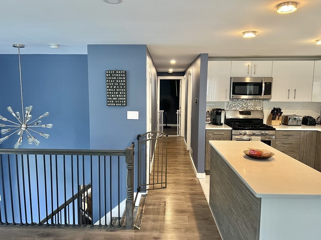 93 Hobson Street Saugus, MA 01906 - Photo 16 of 25