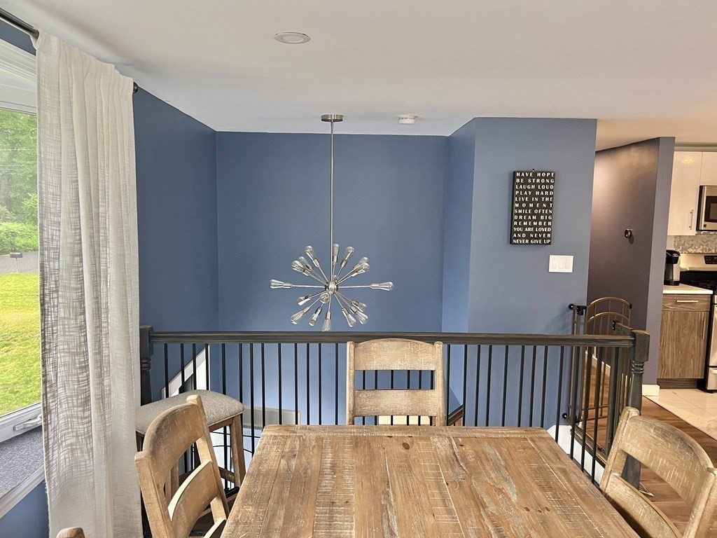 93 Hobson Street Saugus, MA 01906 - Photo 17 of 25