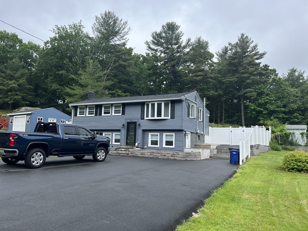 93 Hobson Street Saugus, MA 01906 - Photo 2 of 25