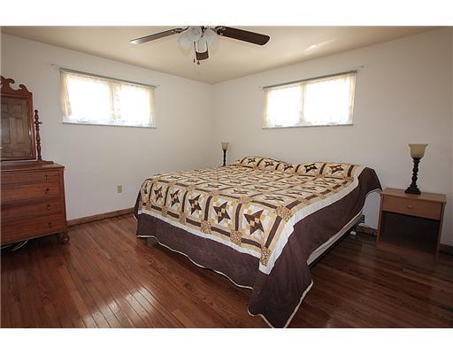 1220 Oakridge Road McDonald, PA 15057 - Photo 5 of 12 Master Bedroom.