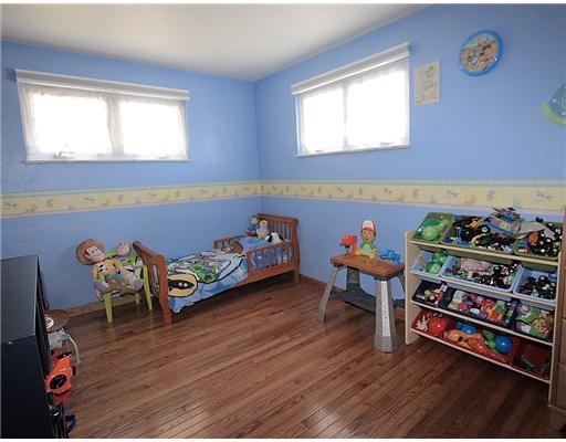 1220 Oakridge Road McDonald, PA 15057 - Photo 6 of 12 Bedroom.