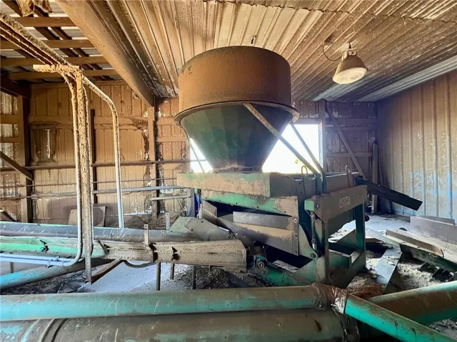 a view of a garage with sitting area