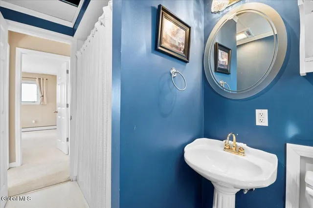 $449,900 | 109 Gilchrist Hill Road, Hartford, NY 12838