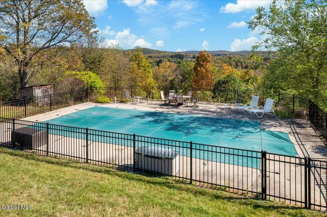 $449,900 | 109 Gilchrist Hill Road, Hartford, NY 12838