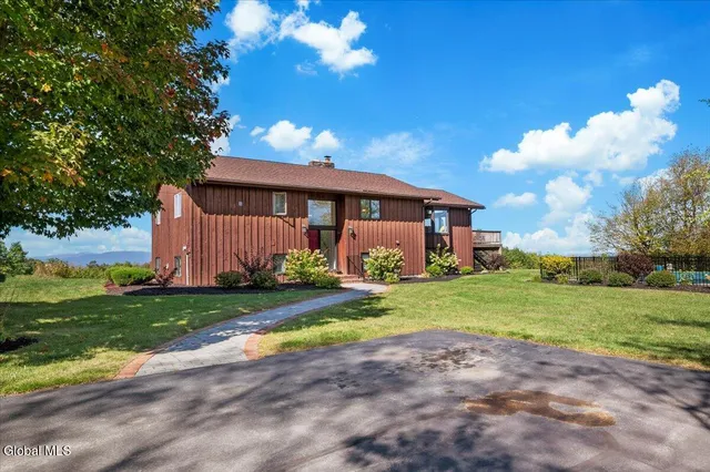 $449,900 | 109 Gilchrist Hill Road, Hartford, NY 12838