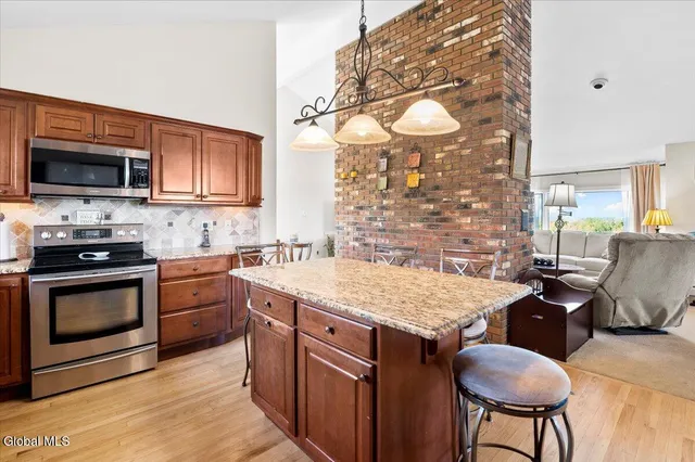 $449,900 | 109 Gilchrist Hill Road, Hartford, NY 12838