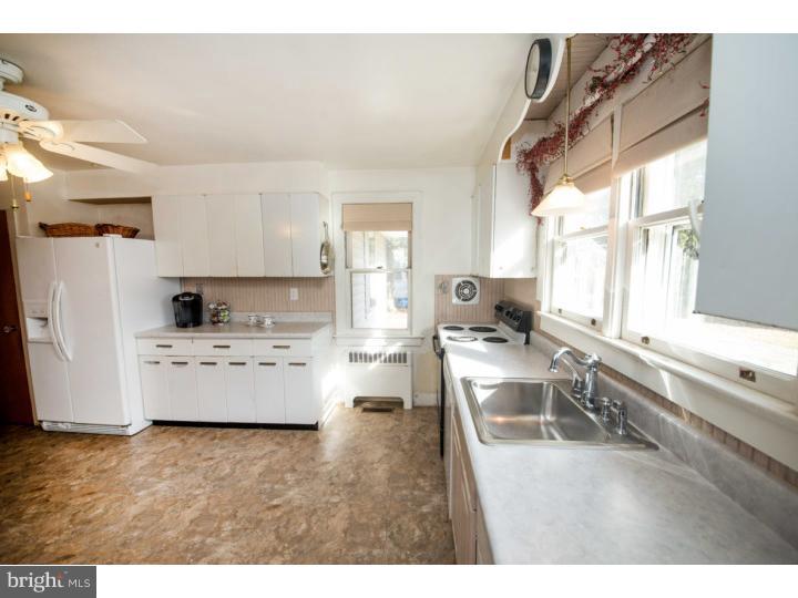 4519 Yates Road Bensalem, PA 19020 - Photo 14 of 25 Kitchen