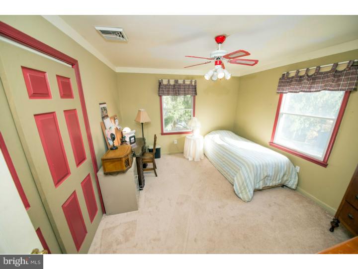 4519 Yates Road Bensalem, PA 19020 - Photo 16 of 25 Bedroom 4