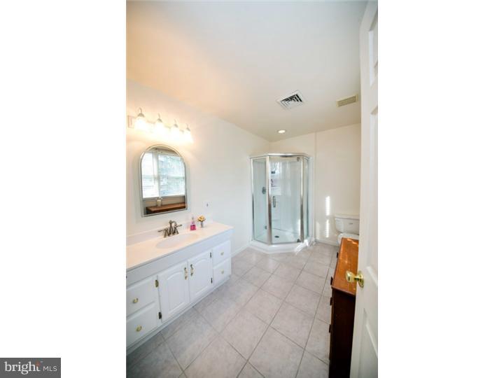 4519 Yates Road Bensalem, PA 19020 - Photo 22 of 25 Bathroom