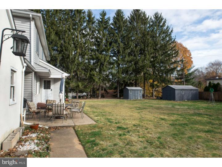 4519 Yates Road Bensalem, PA 19020 - Photo 4 of 25 Exterior Back