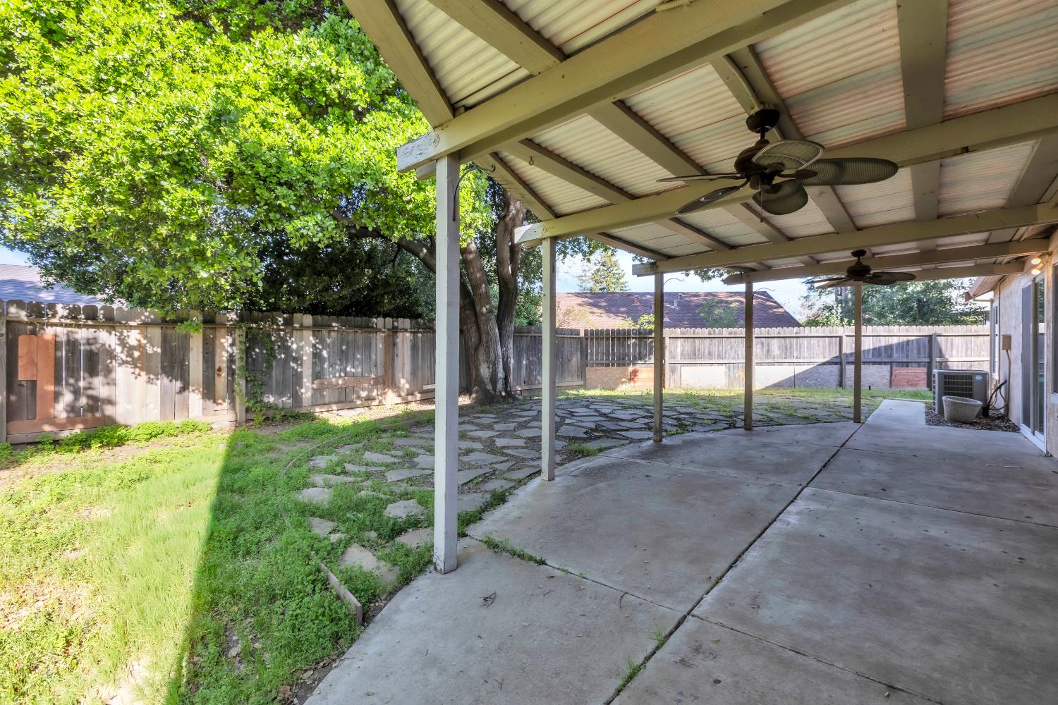 136 Rambling Drive Folsom, CA 95630 - Photo 29 of 31 a view of a backyard with tree