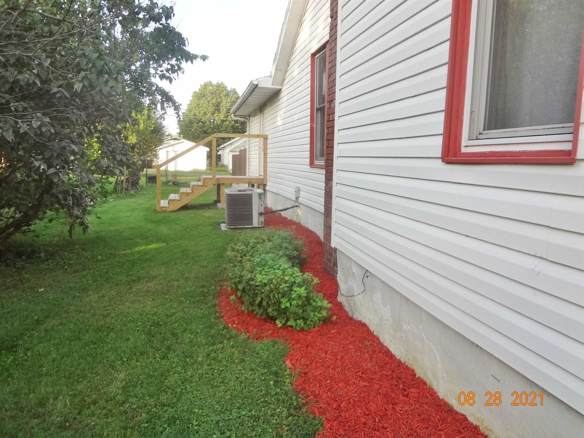 828 Decatur Street Lincoln, IL 62656 - Photo 32 of 38 Gallery Image 32