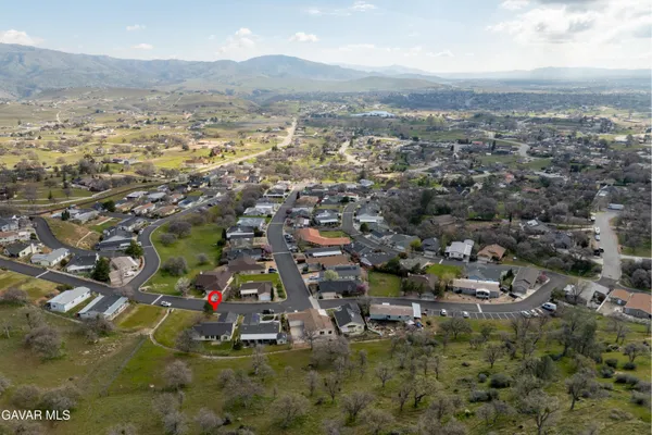 $319,900 | 21276 White Pine Drive, Unit 39, Tehachapi, CA 93561