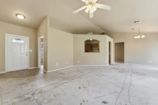 $319,900 | 21276 White Pine Drive, Unit 39, Tehachapi, CA 93561