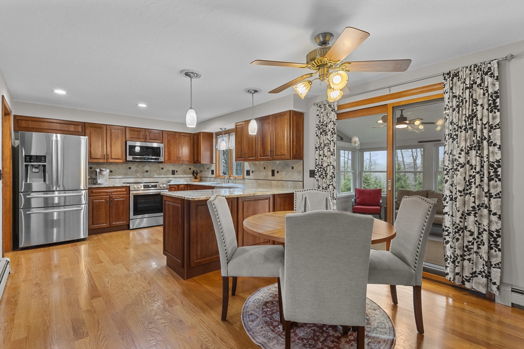 16 Flint Pond Road Worcester, MA 01604 - Photo 13 of 42