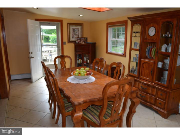736 Susquehanna Road Abington, PA 19046 - Photo 5 of 19 Dining Room