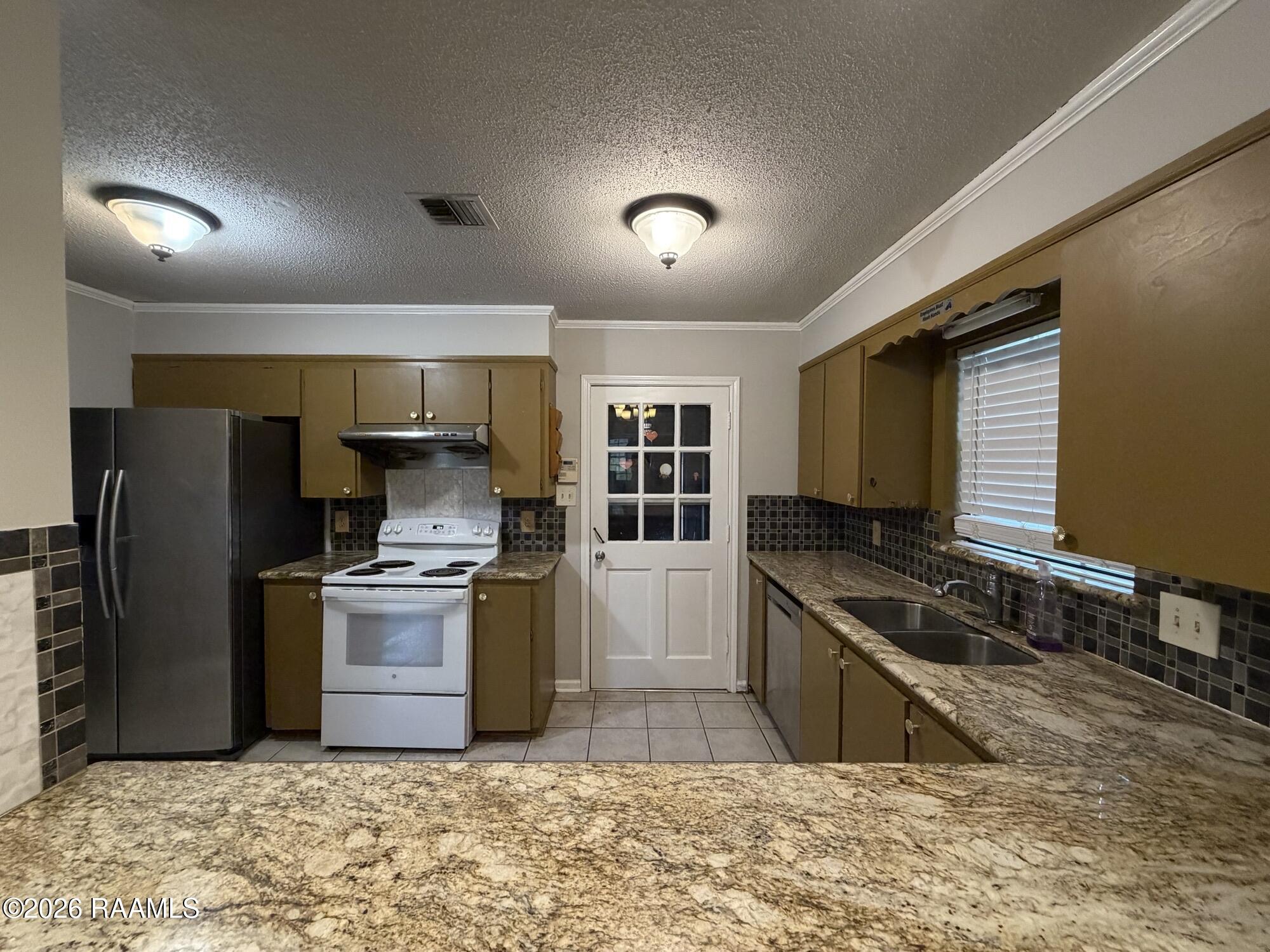 705 Rosedown Lane Lafayette, LA 70503 - Photo 13 of 15