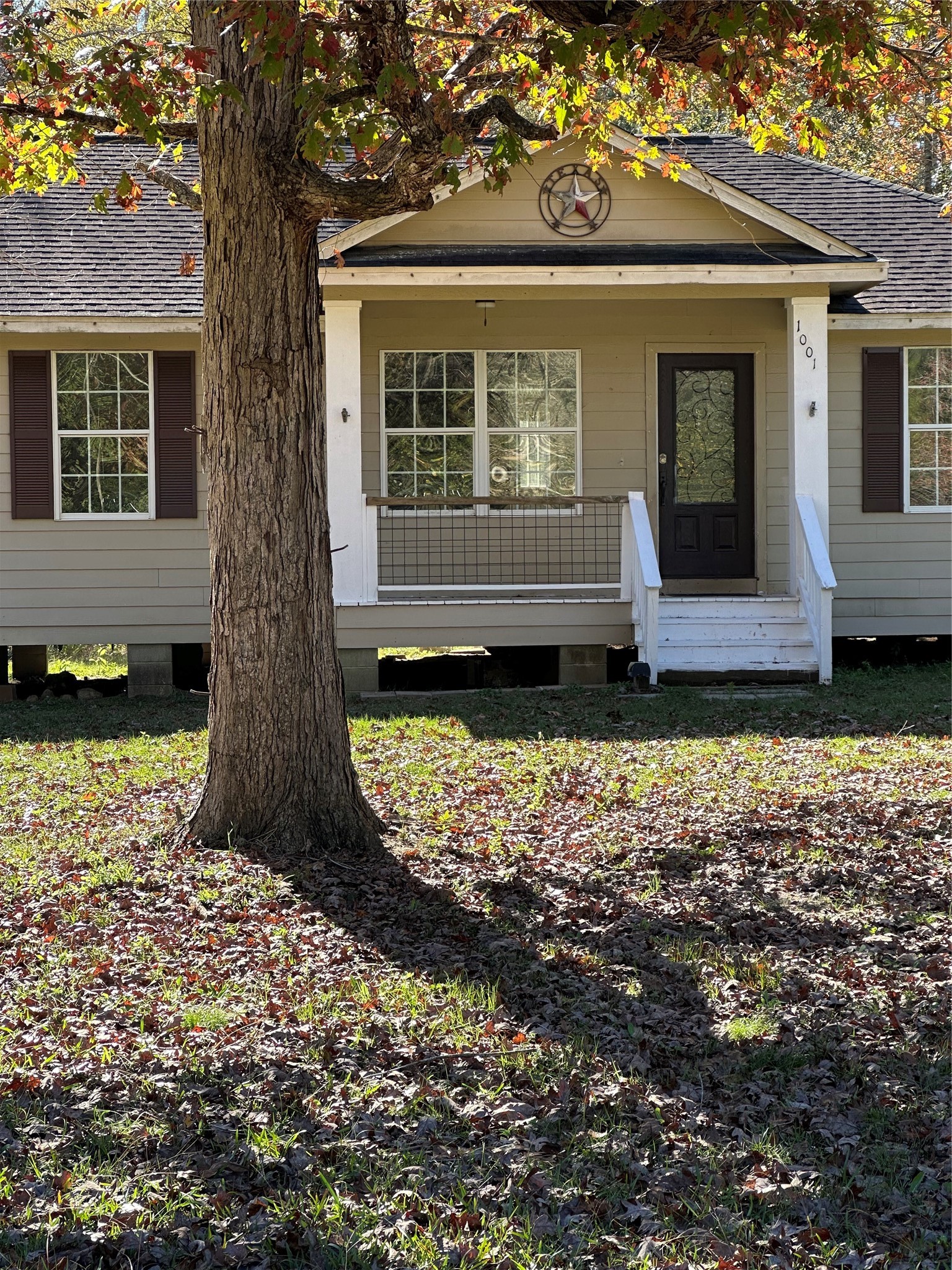 1001 Oak Ridge Road Willis, TX 77378 - Photo 5 of 14 a view of a house with a yard