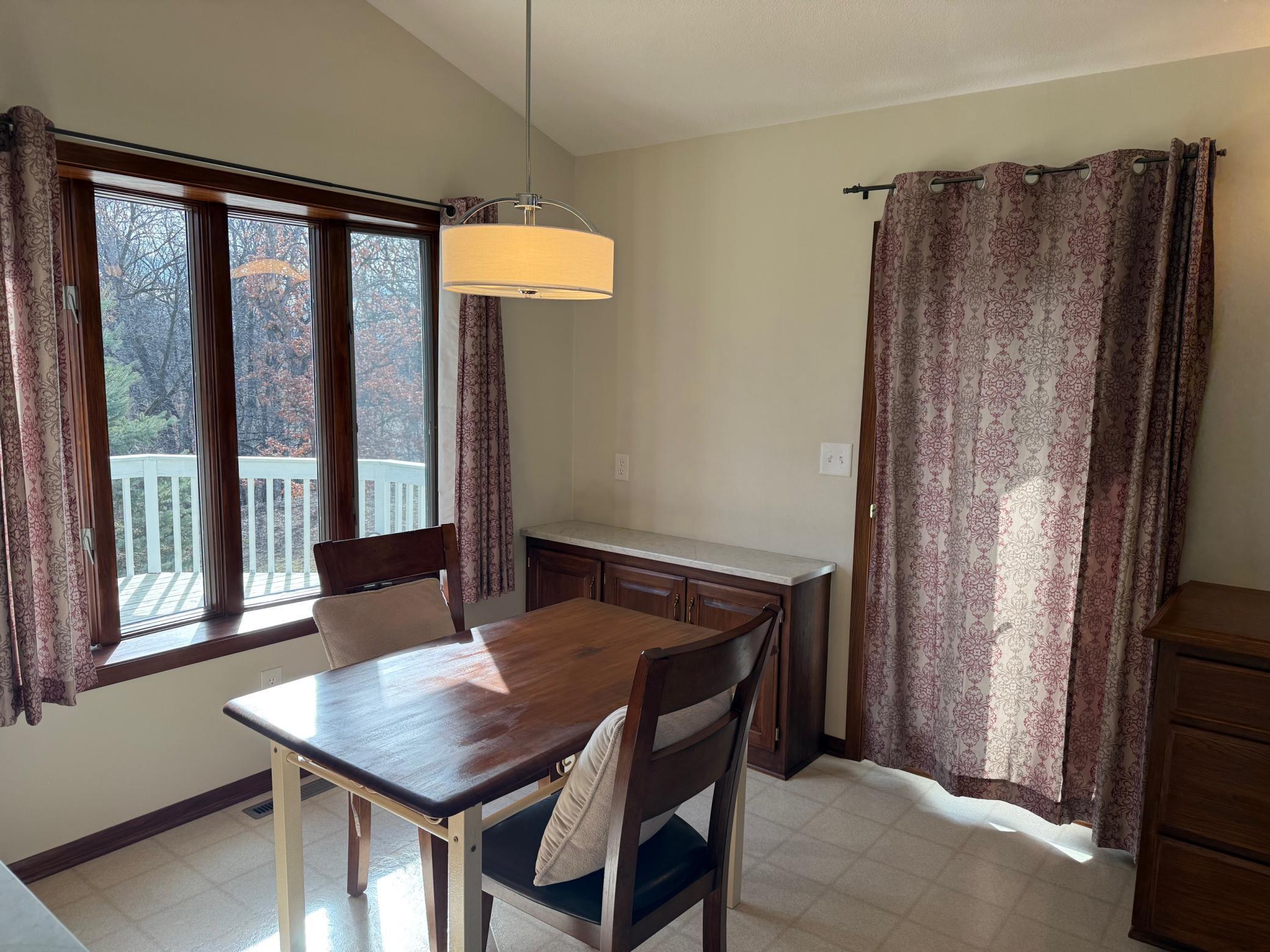 2235 Baihly Hills Drive Southwest Rochester, MN 55902 - Photo 16 of 36