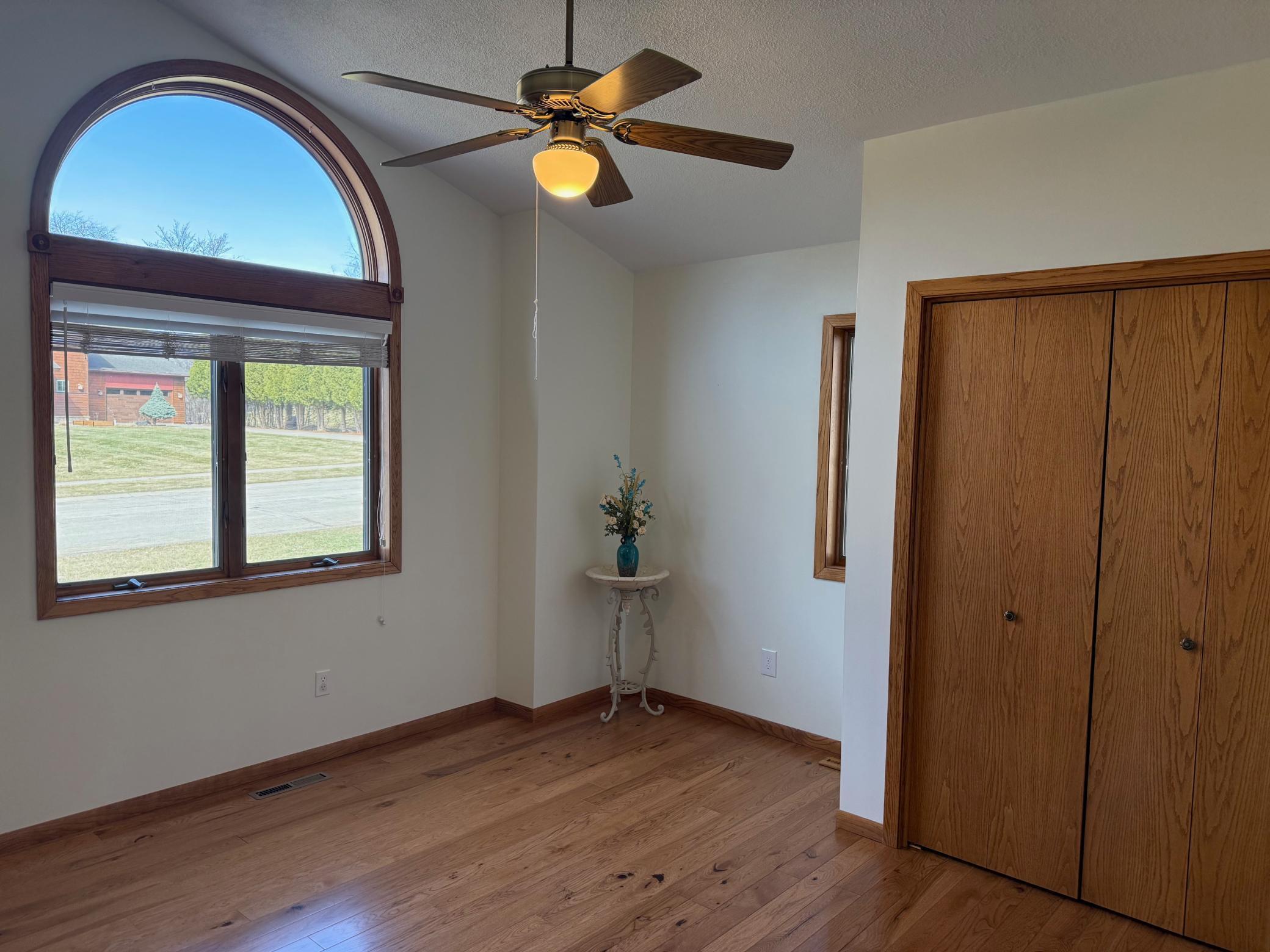 2235 Baihly Hills Drive Southwest Rochester, MN 55902 - Photo 6 of 36