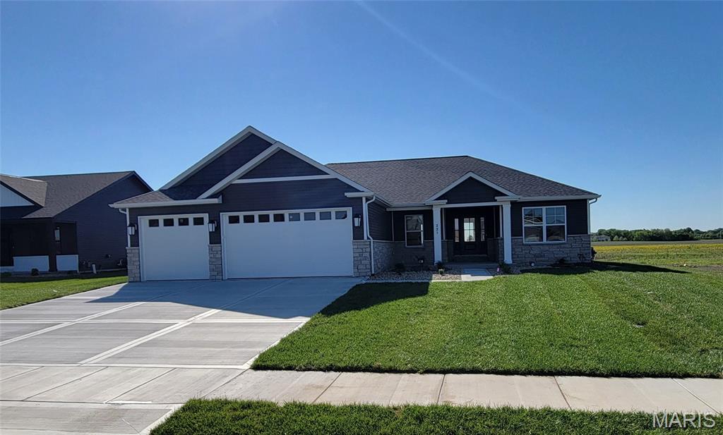 221 George Bush Boulevard Troy, IL 62294 - Photo 1 of 92