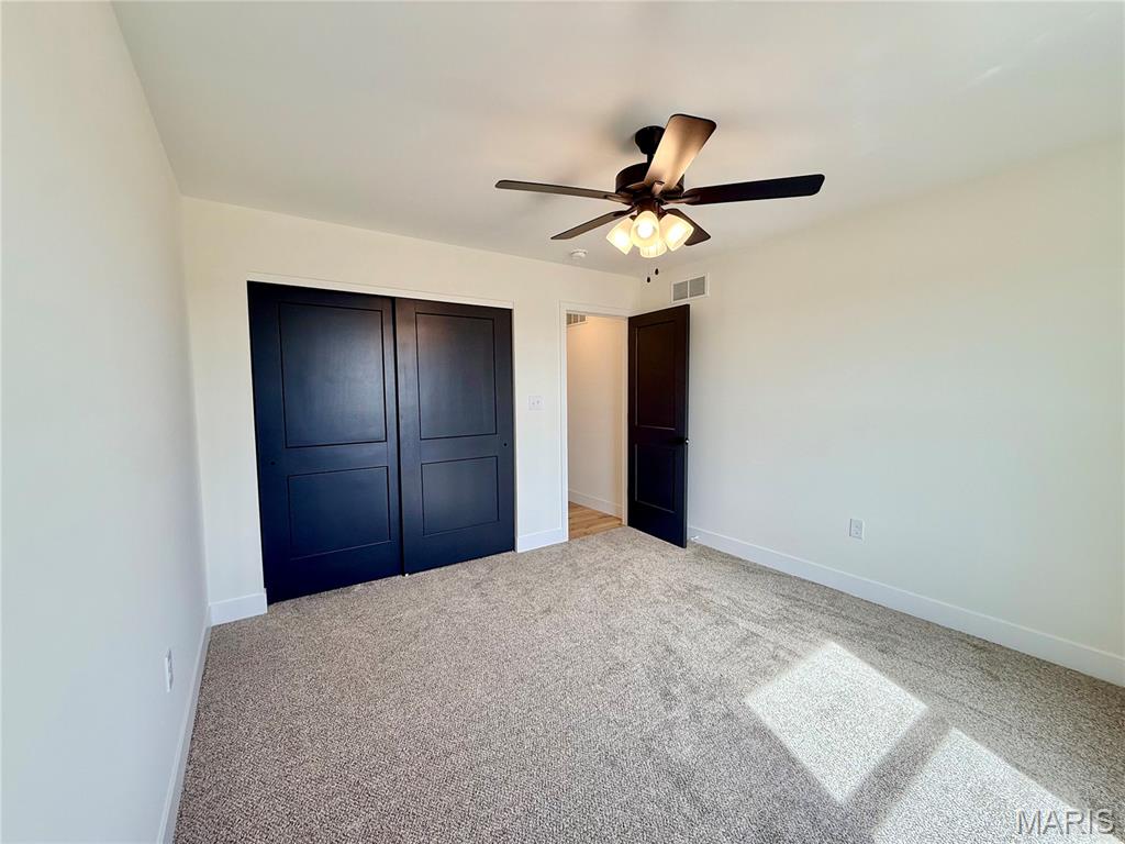 221 George Bush Boulevard Troy, IL 62294 - Photo 47 of 92