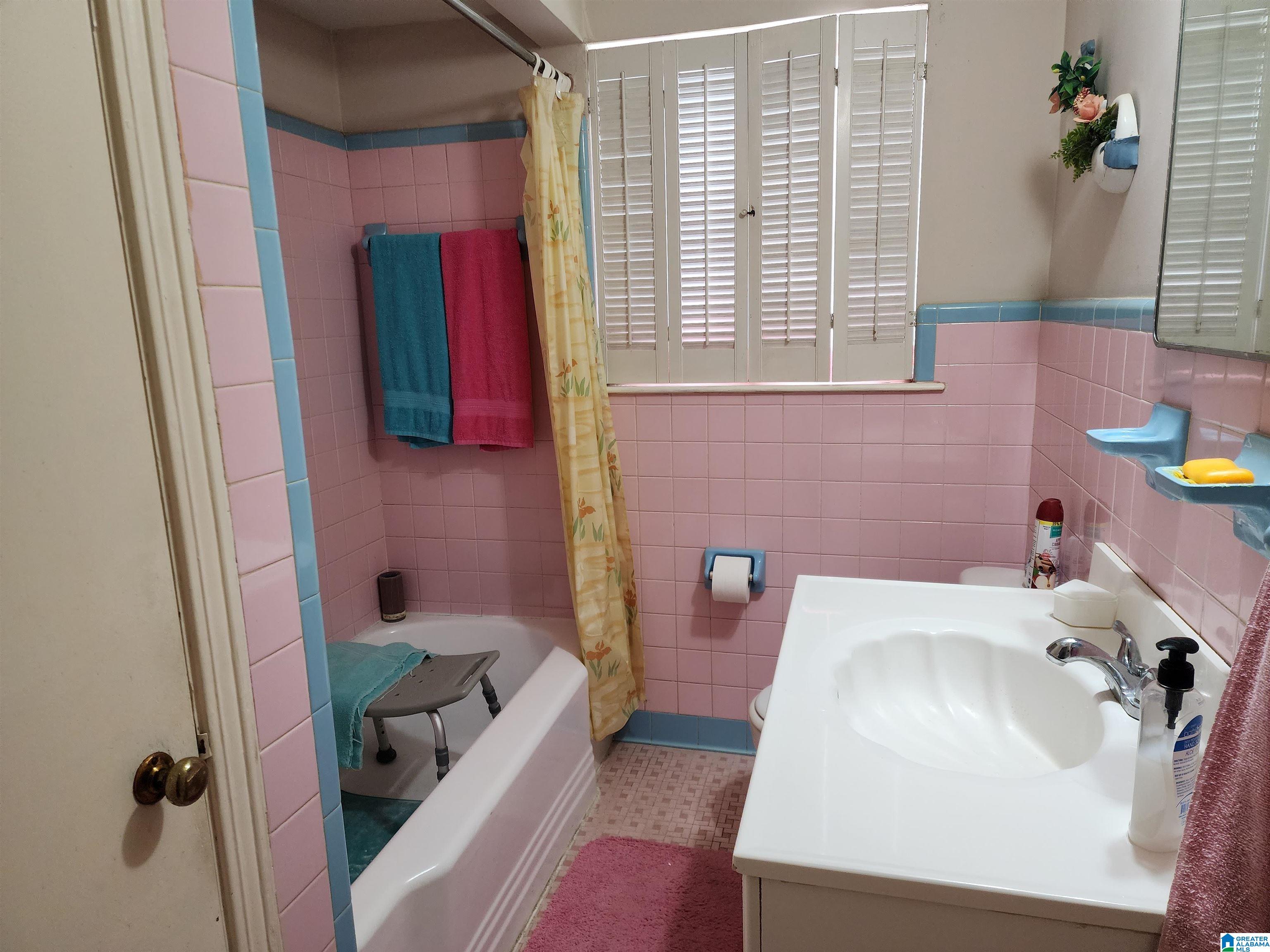 1265 Mims Street Southwest Birmingham, AL 35211 - Photo 10 of 14