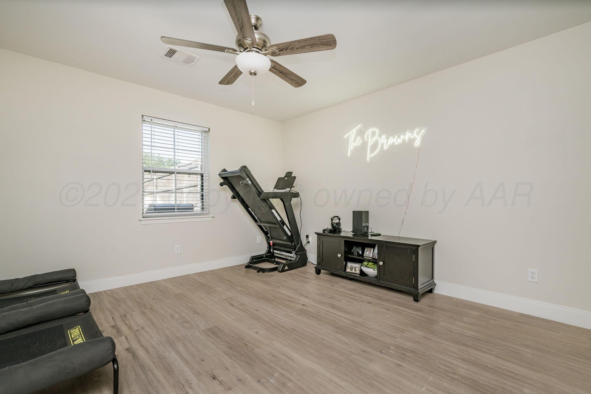 3502 Timber Drive Amarillo, TX 79121 - Photo 17 of 22 3502 Timber 20