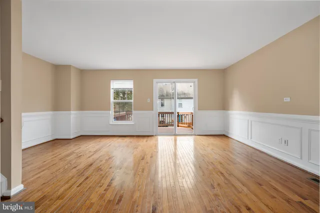 $529,900 | 22078 Manning Square, Sterling, VA 20166