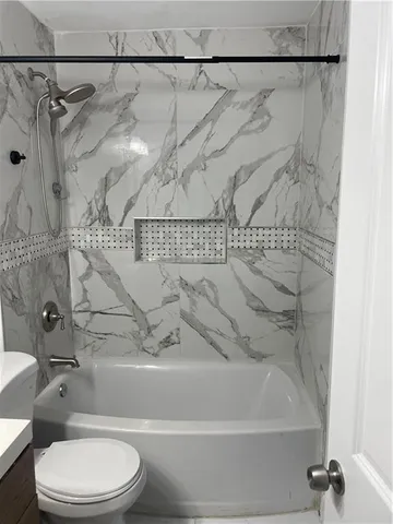 $2,300 | 2701 Laurie Lane, Marrero, LA 70072