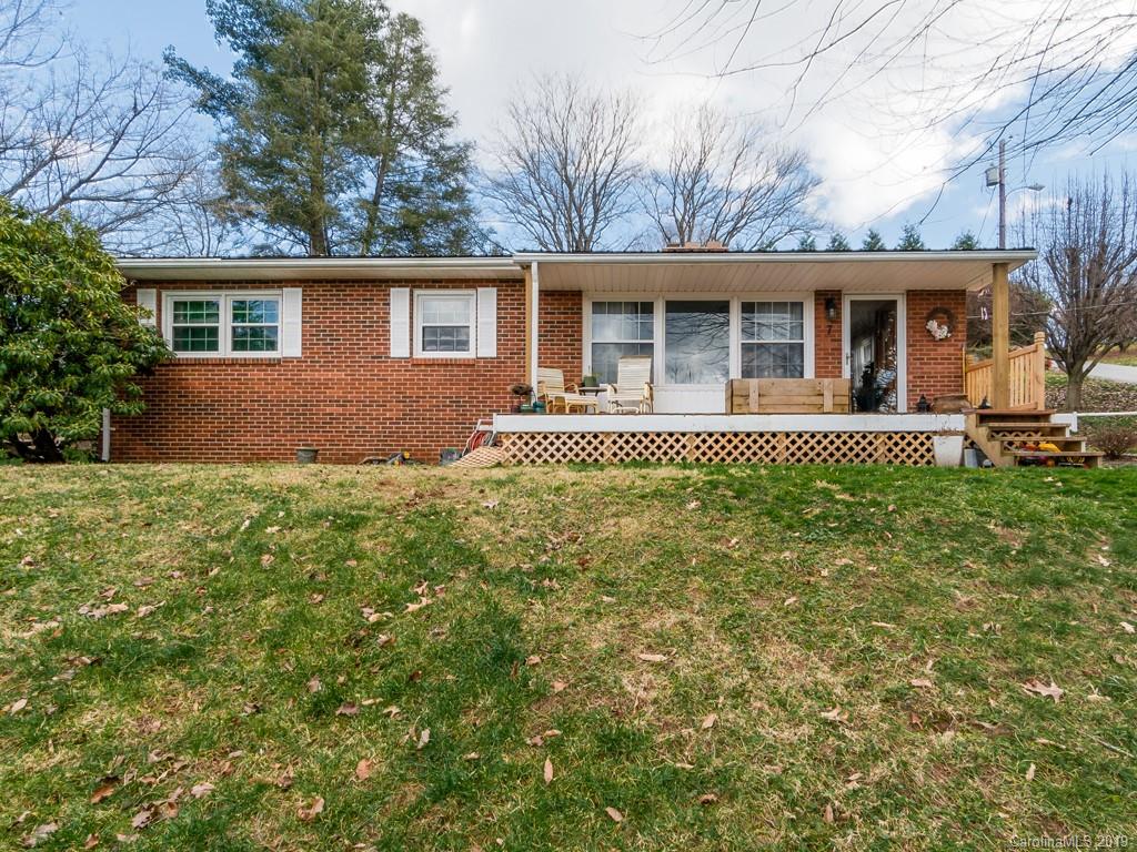 7 Best View Street Clyde, NC 28721 - Photo 2 of 15 Gallery Image 2