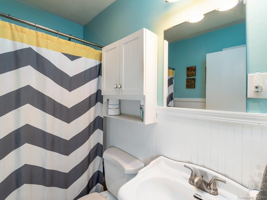 7 Best View Street Clyde, NC 28721 - Photo 14 of 15 Gallery Image 14