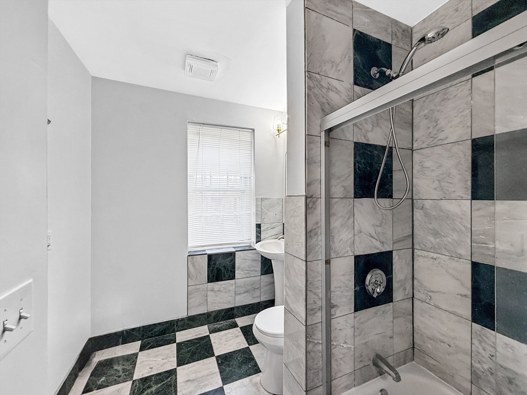 17 Suffolk Street, Unit 3 Chelsea, MA 02150 - Photo 11 of 18