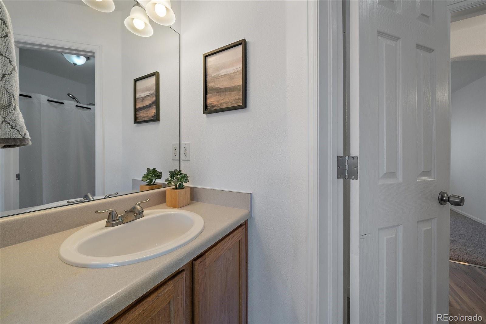 4437 Cornish Way Denver, CO 80239 - Photo 14 of 18