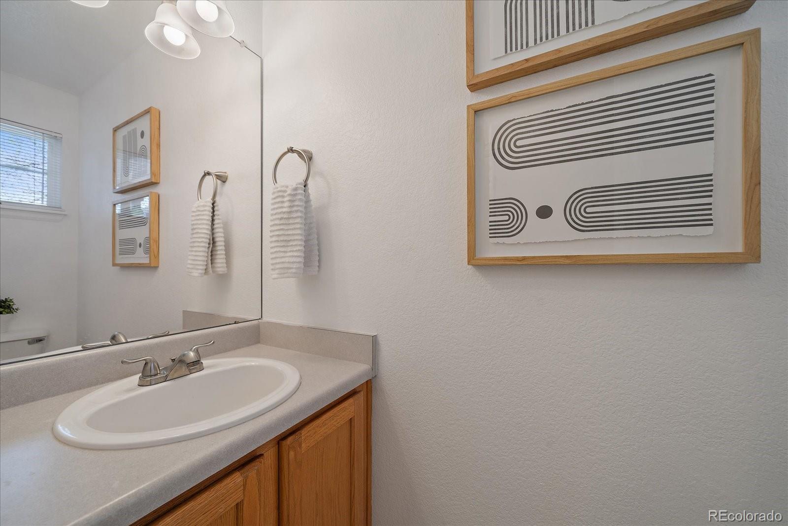 4437 Cornish Way Denver, CO 80239 - Photo 10 of 18